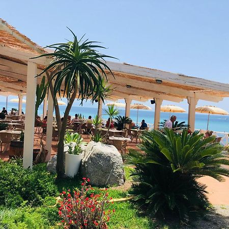 Hotel Grotticelle Capo Vaticano Exteriör bild