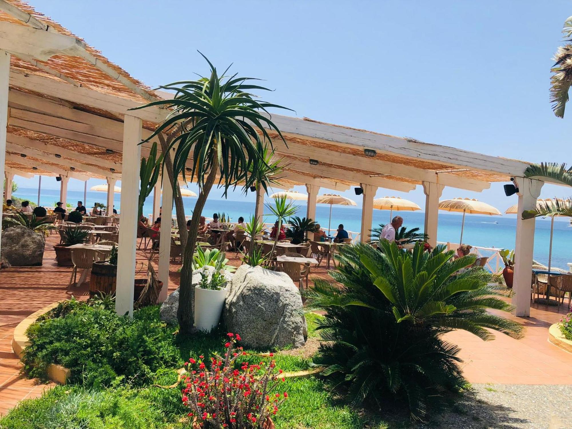 Hotel Grotticelle Capo Vaticano Exteriör bild