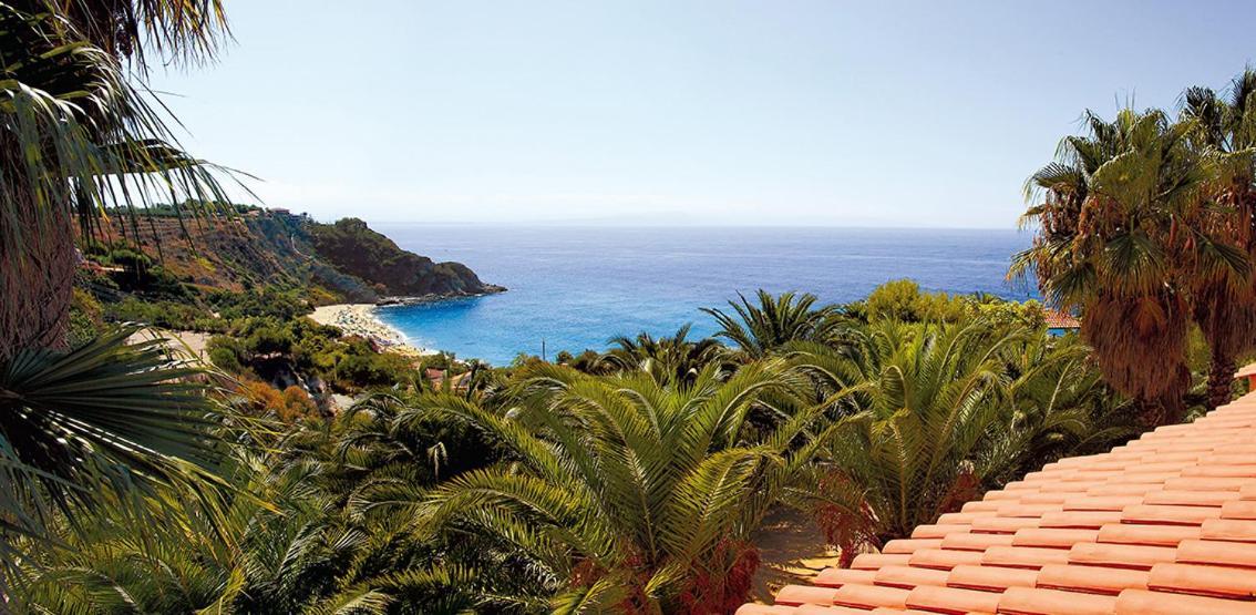 Hotel Grotticelle Capo Vaticano Exteriör bild